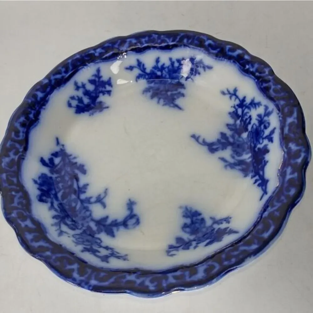 Beautiful antique flow blue soup bowl‎